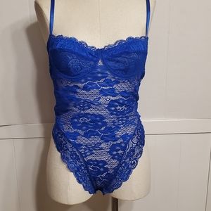 🦩Royal Blue Lace Teddy Bodysuit  large